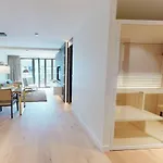 Apartment White Pearl 2.03 *