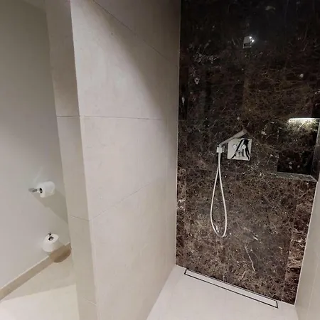 Apartment White Pearl 2.03